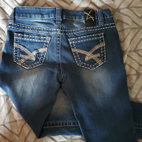 Jeans - Picture 3 of 3